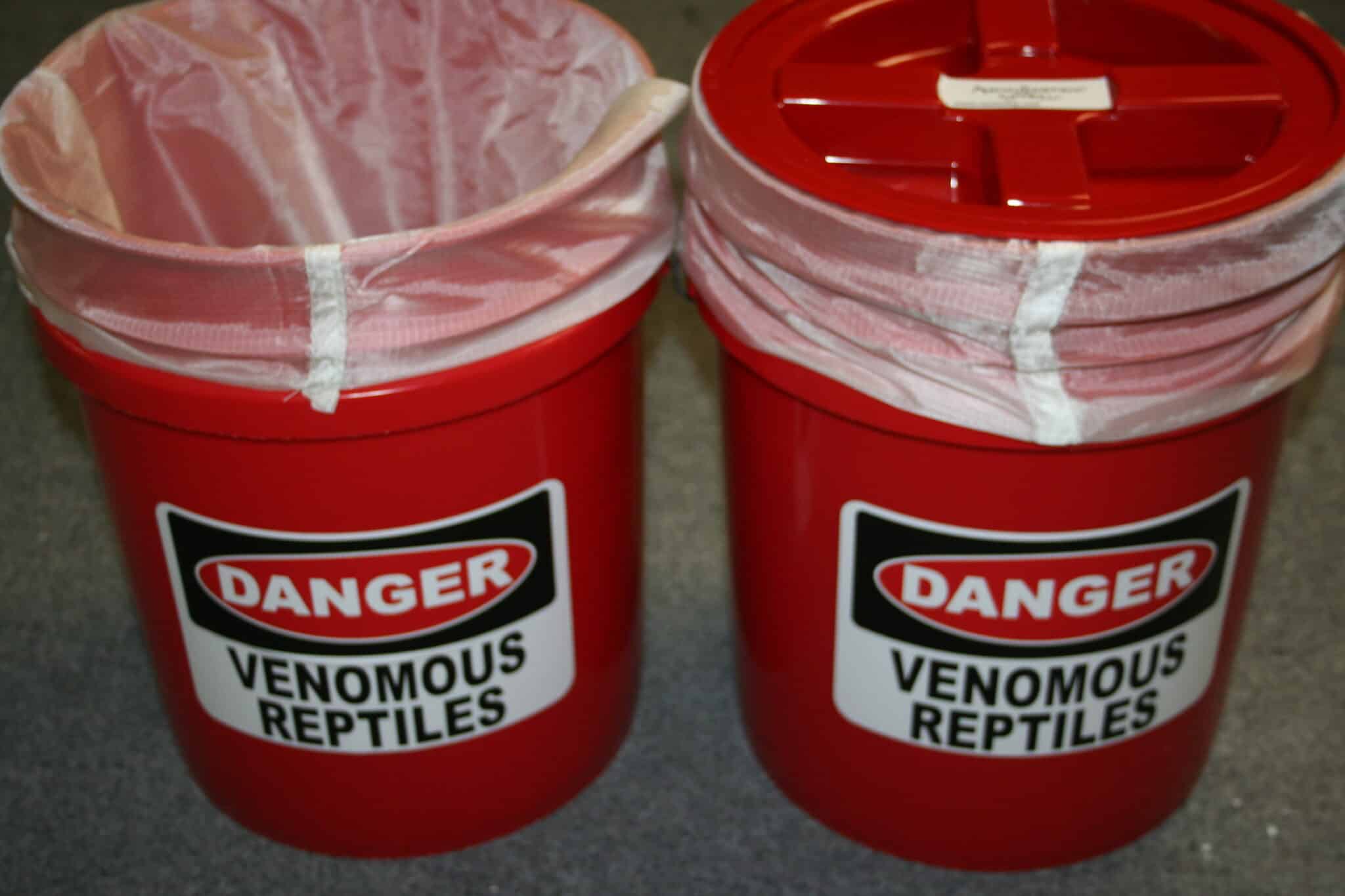 Secure Handling with our Venomous Safety Snake Bucket System | Animal ...